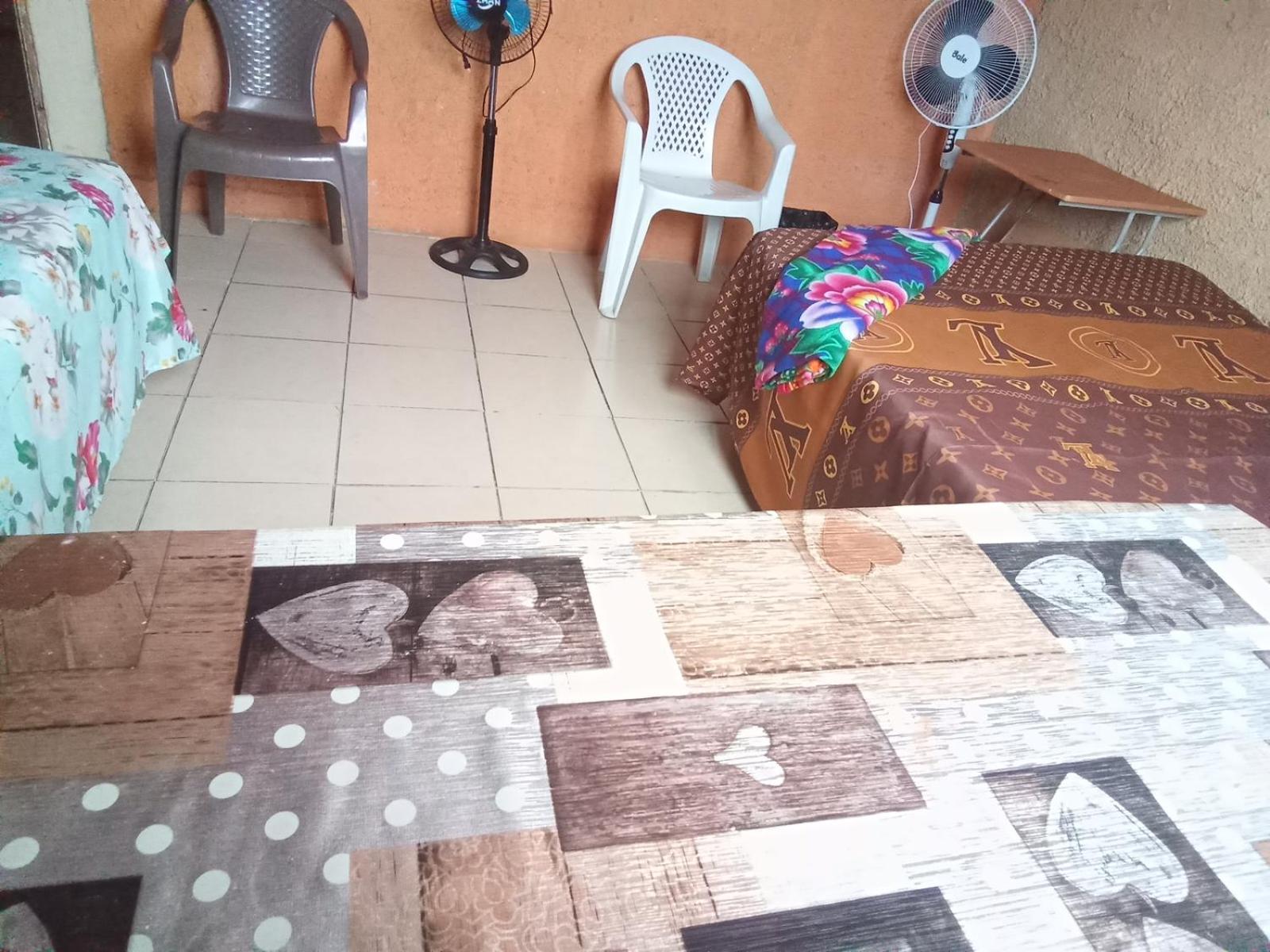 El Pacifico Hostel Juayua Ngoại thất bức ảnh