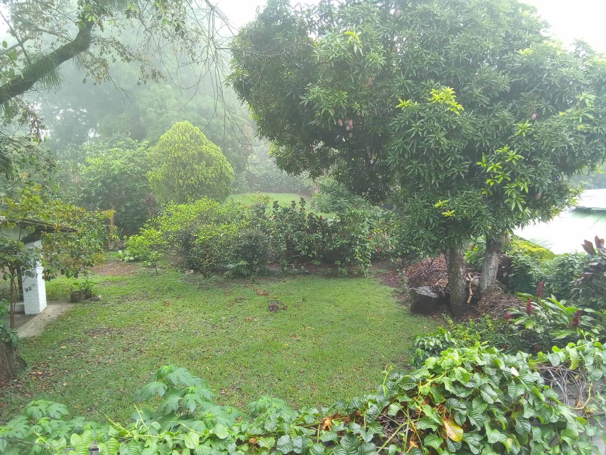 El Pacifico Hostel Juayua Ngoại thất bức ảnh