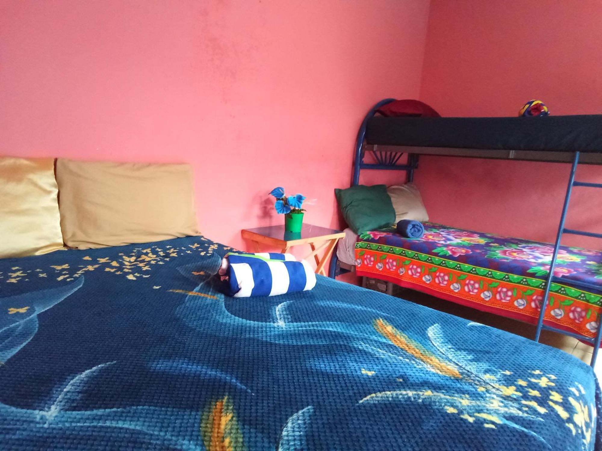 El Pacifico Hostel Juayua Ngoại thất bức ảnh