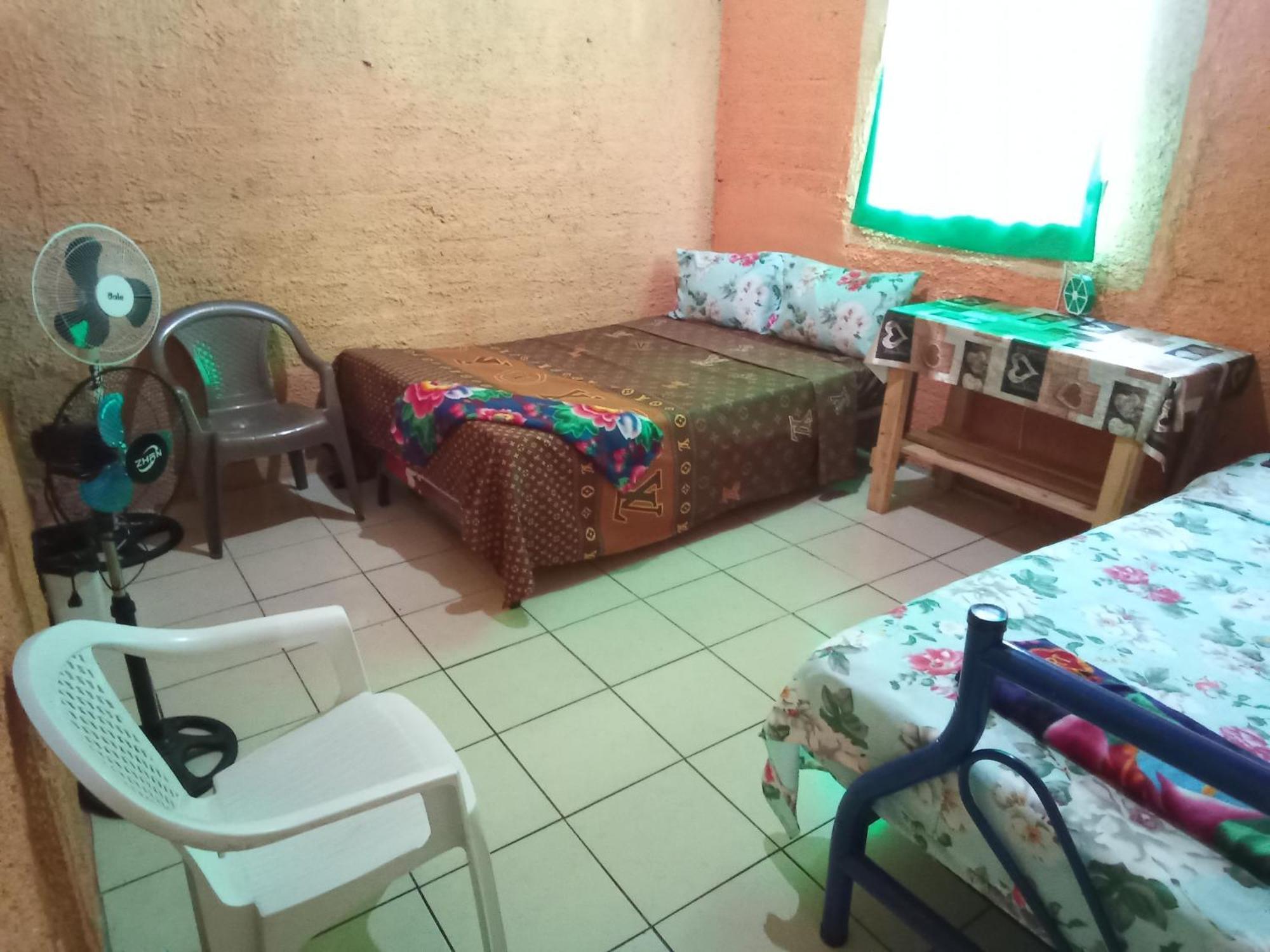 El Pacifico Hostel Juayua Ngoại thất bức ảnh
