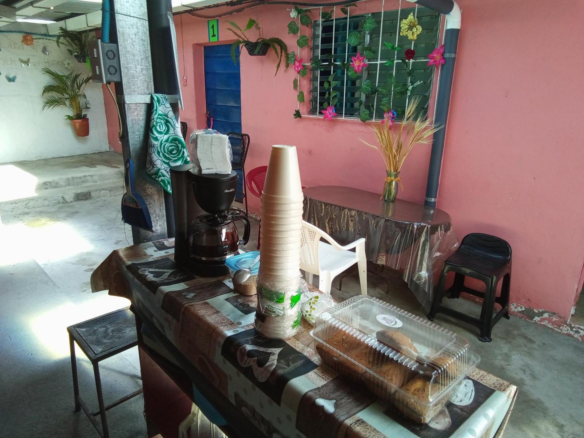 El Pacifico Hostel Juayua Ngoại thất bức ảnh